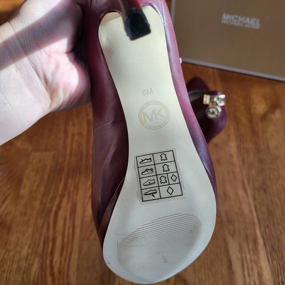 Michael Kors Burgundy Heels - Picture 9 of 10